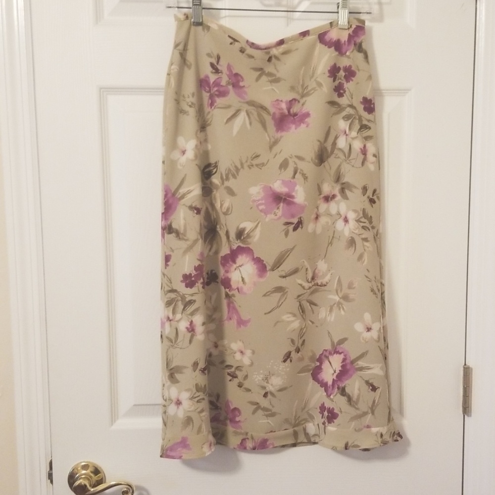 Women's skirt